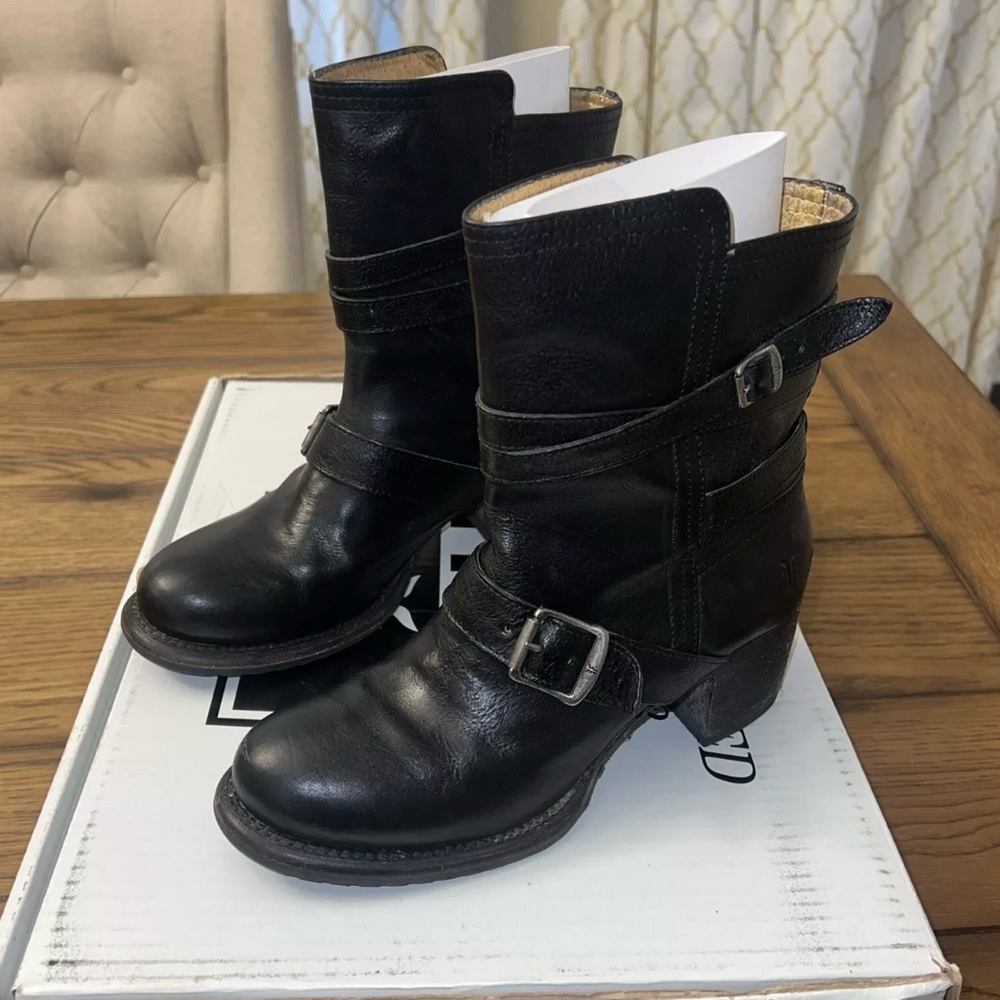 Frye Vera Strappey-Hamm FG Veronica Black Leather Boots 76520 Women’s Size 8.5M